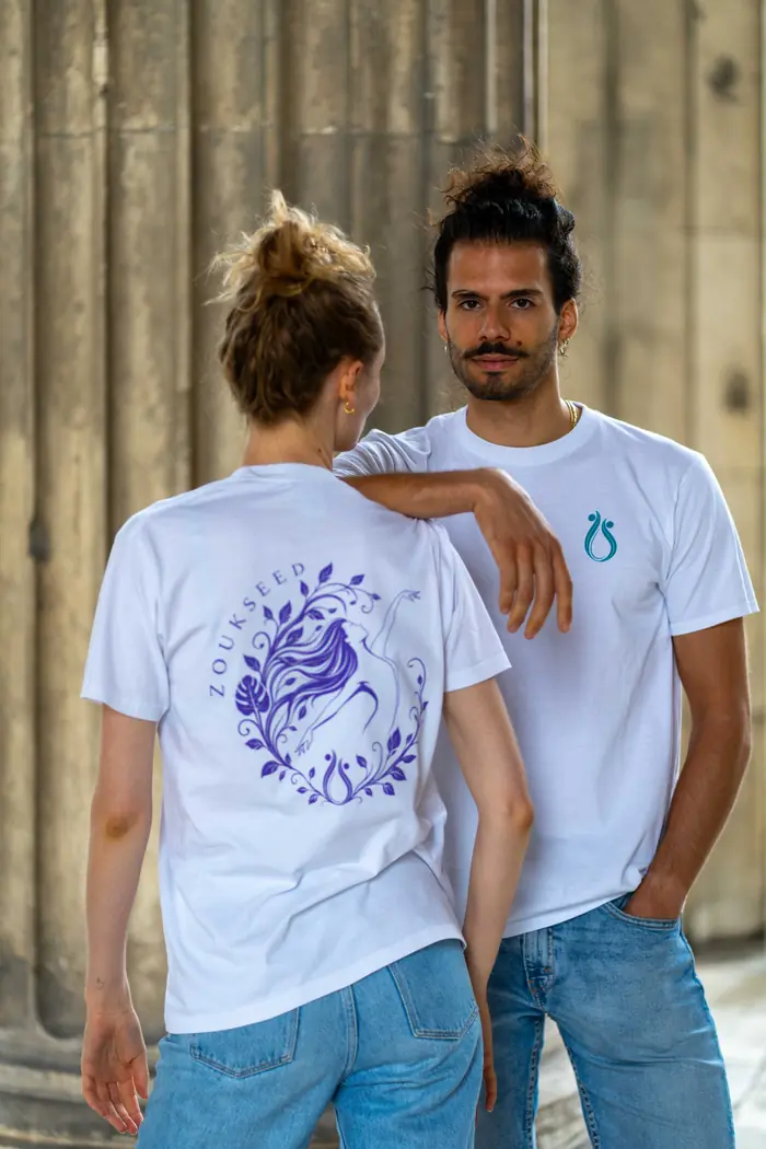 Shirt mit bloom-Motiv in Lila